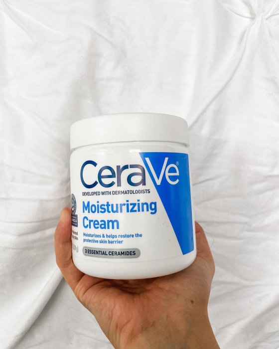 CeraVe Moisturizing Cream, a moisturizer for dry skin on the face and body 